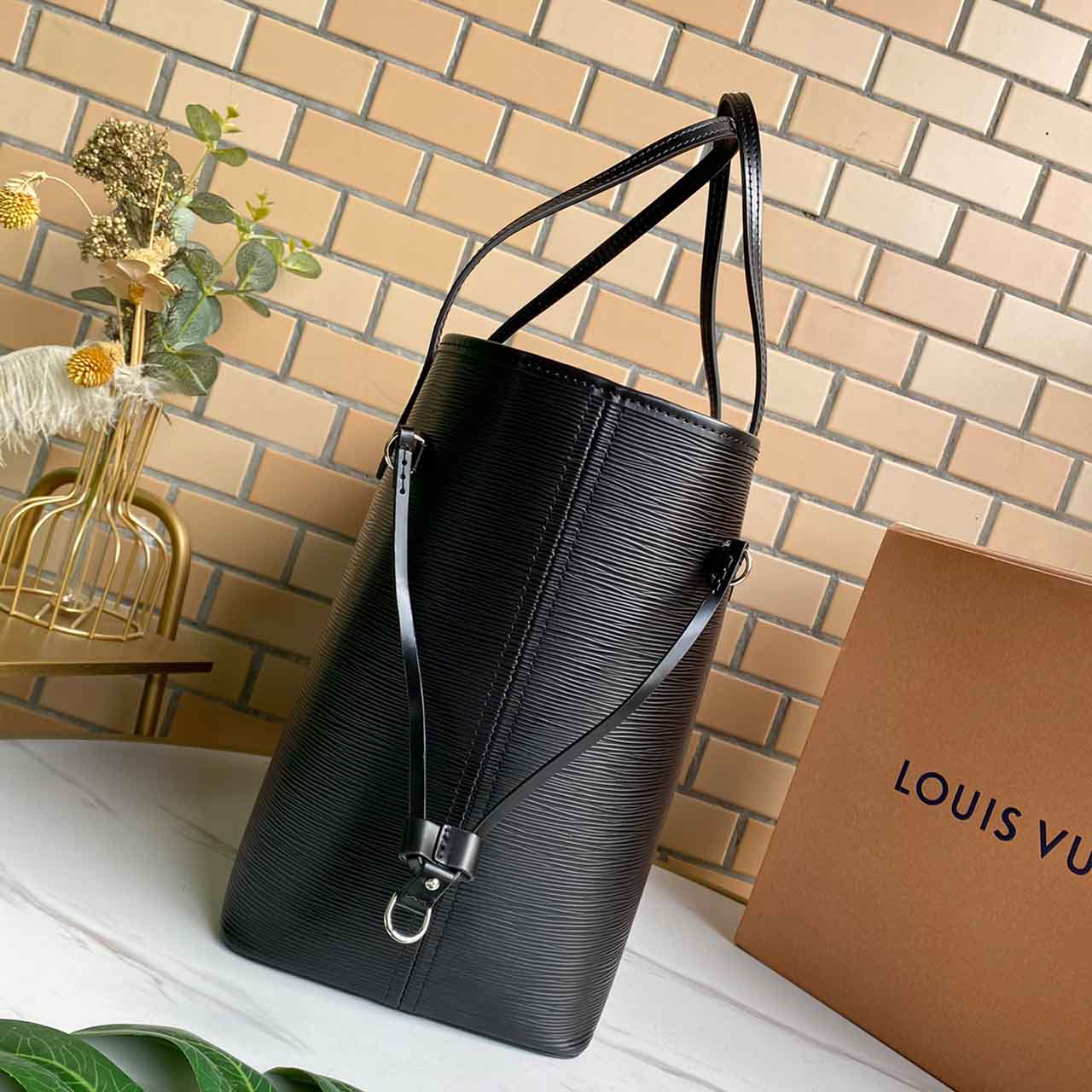 Louis Vuitton Huyfull MM EPI Leather M40932-1