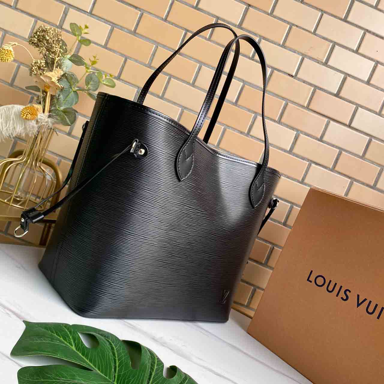 Louis Vuitton Huyfull MM EPI Leather M40932-9