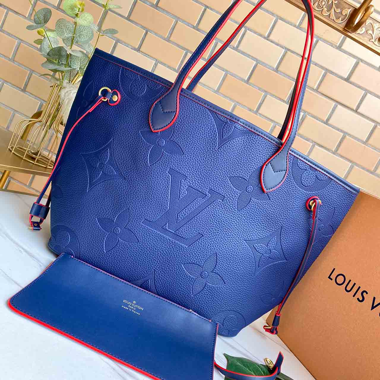 Louis Vuitton Huyfull MM Monogram Empreinte Leather M45685 Negro/Beige/Azul-10