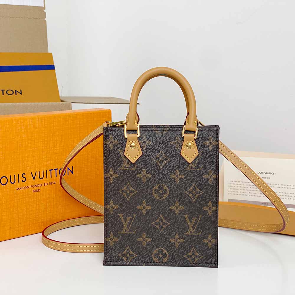 Louis Vuitton Petit Sac Plat M69442-1