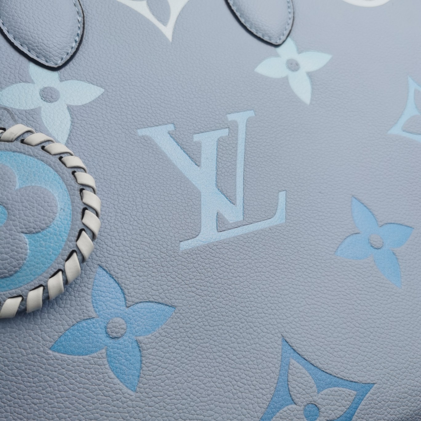 Louis Vuitton por la piscina-onthego mm azul/beige/rosa-6