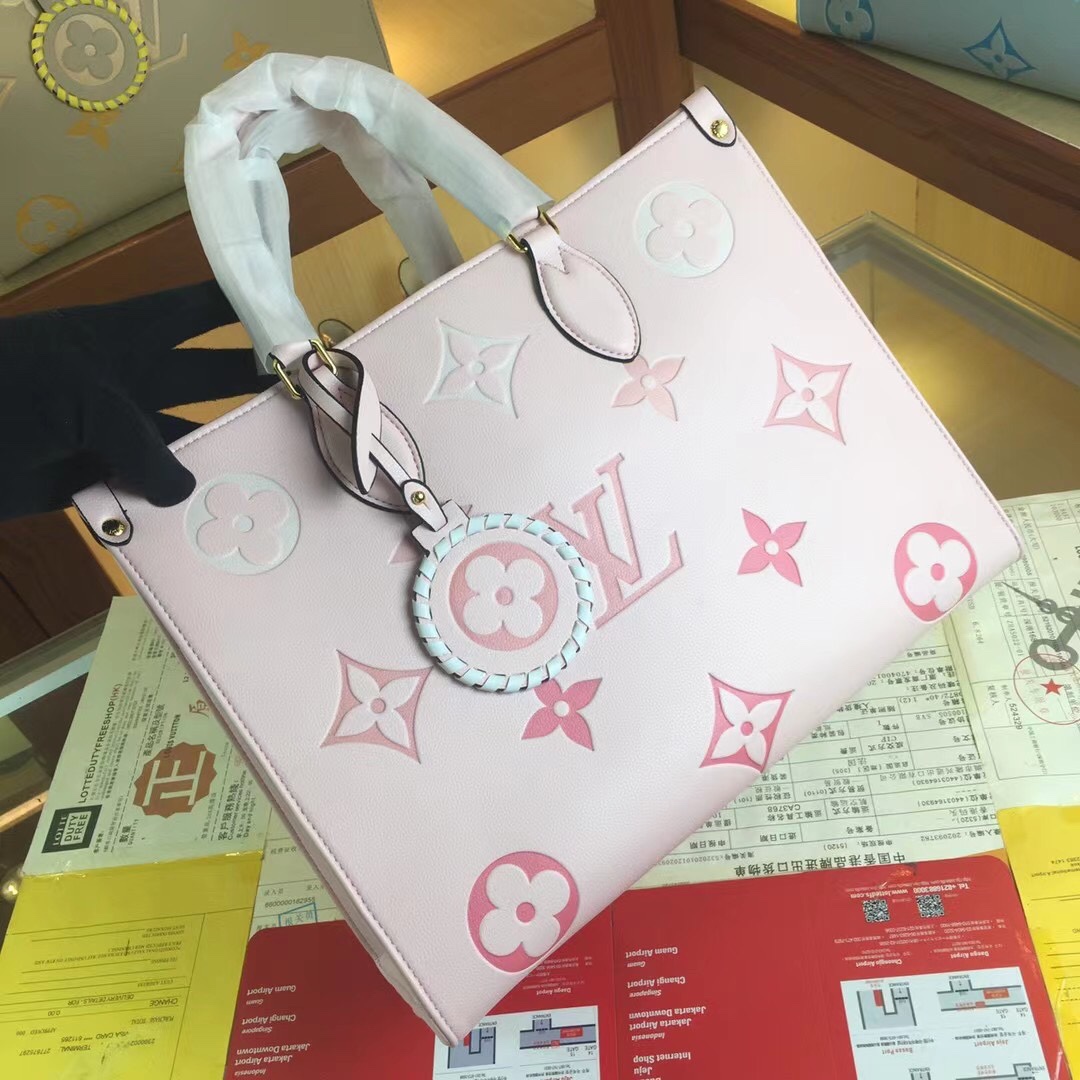 Louis Vuitton por la piscina-onthego mm azul/beige/rosa-14