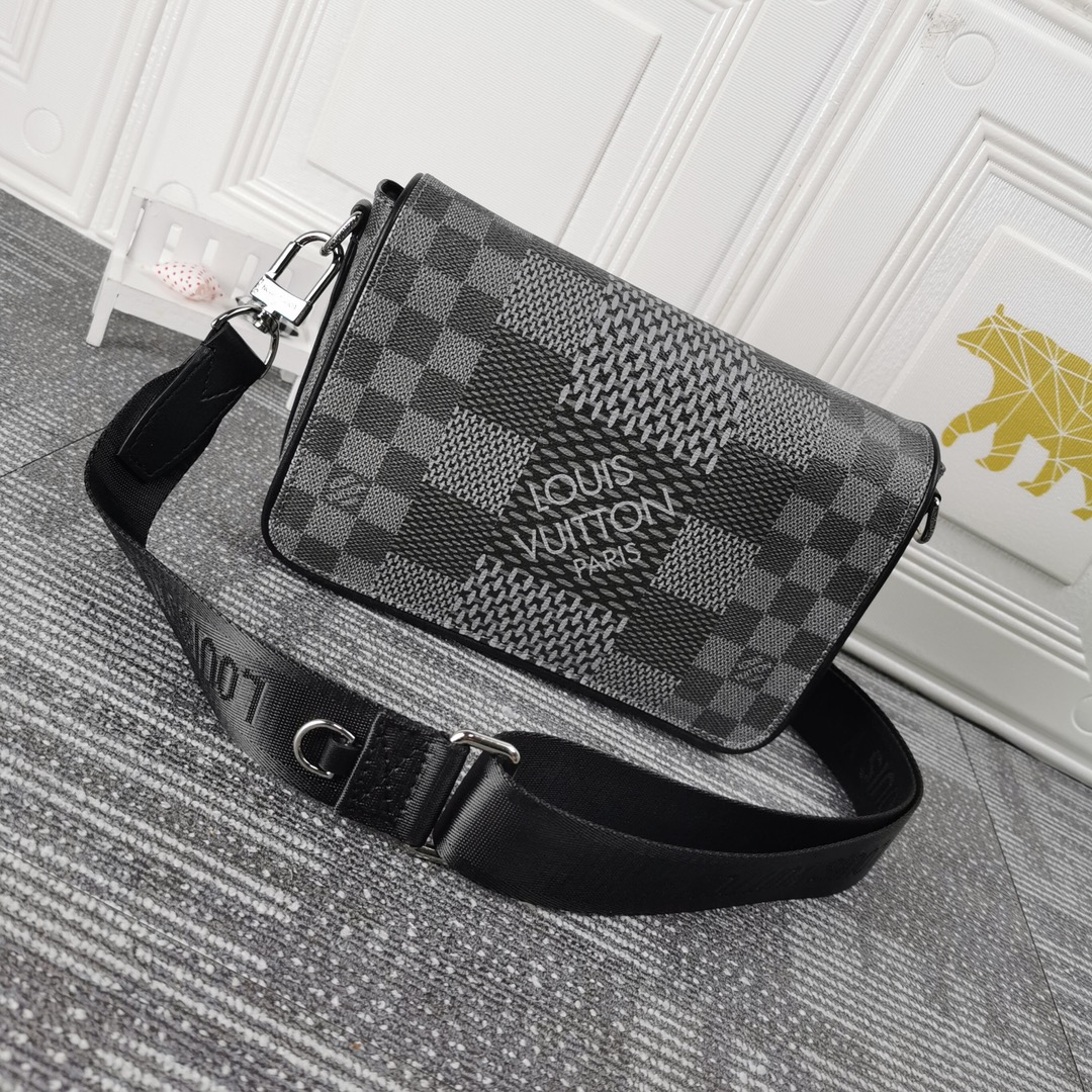 Louis Vuitton Studio Messenger N50013-1