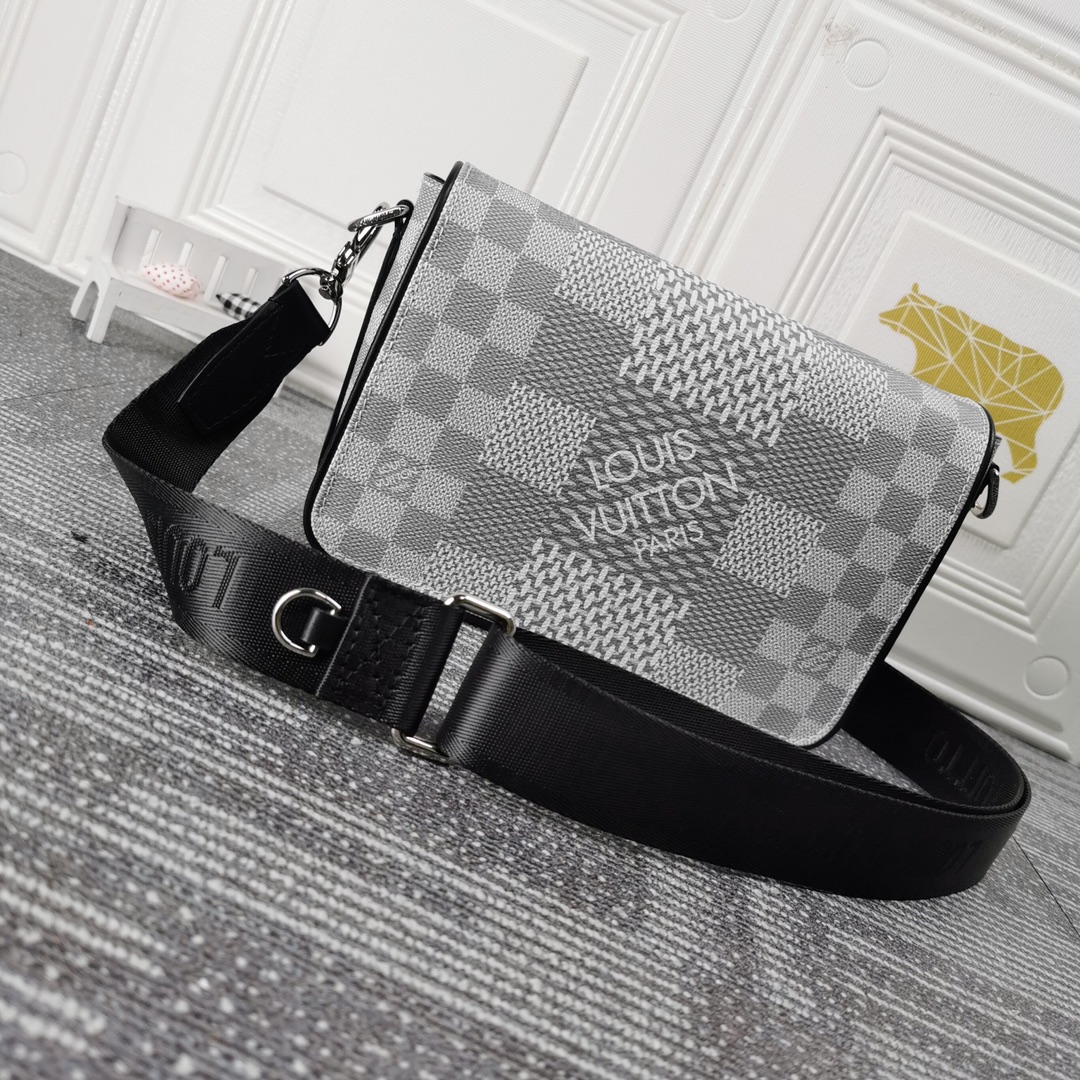 Louis Vuitton Studio Messenger N50013-13