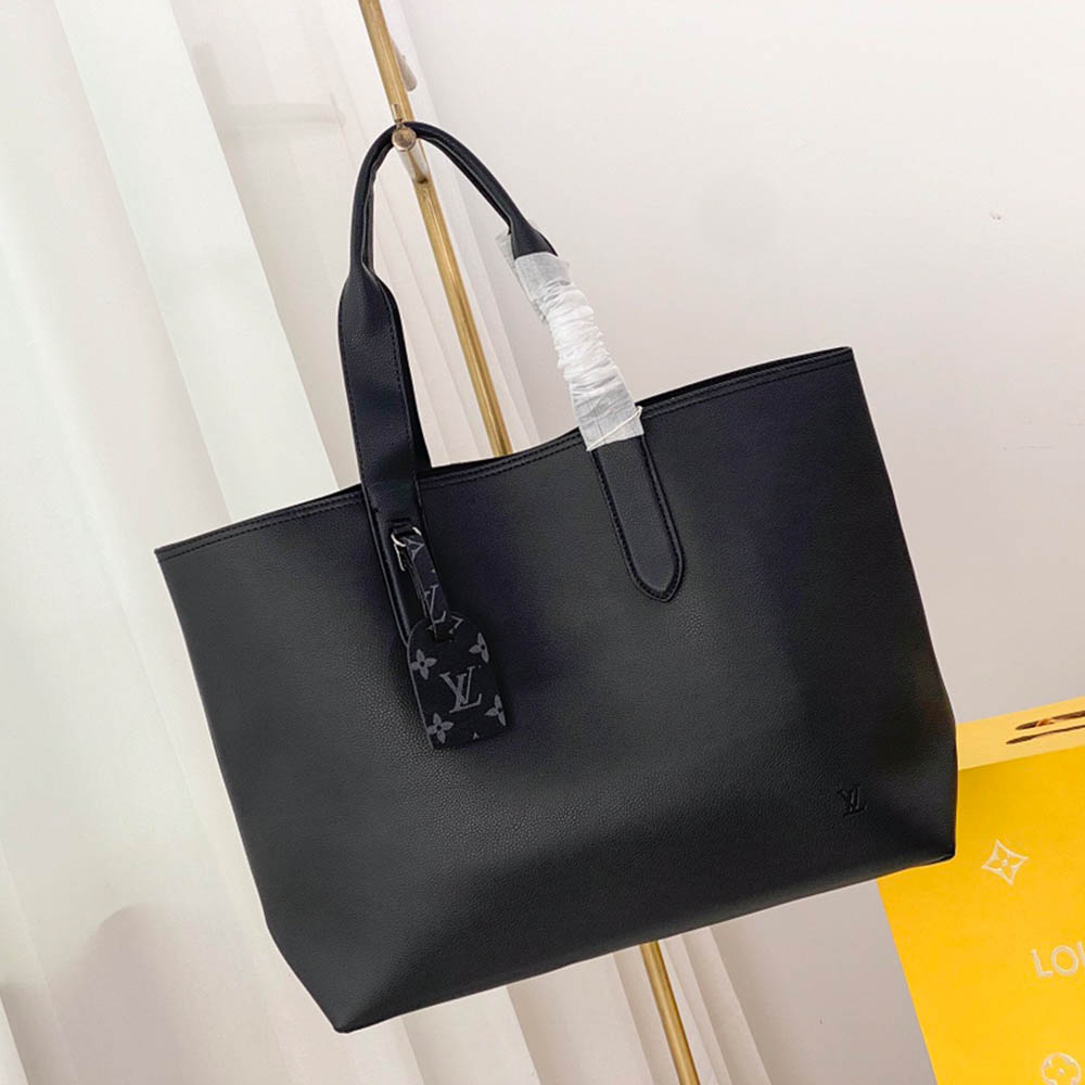 Louis Vuitton Cabas Voyage M52817-13