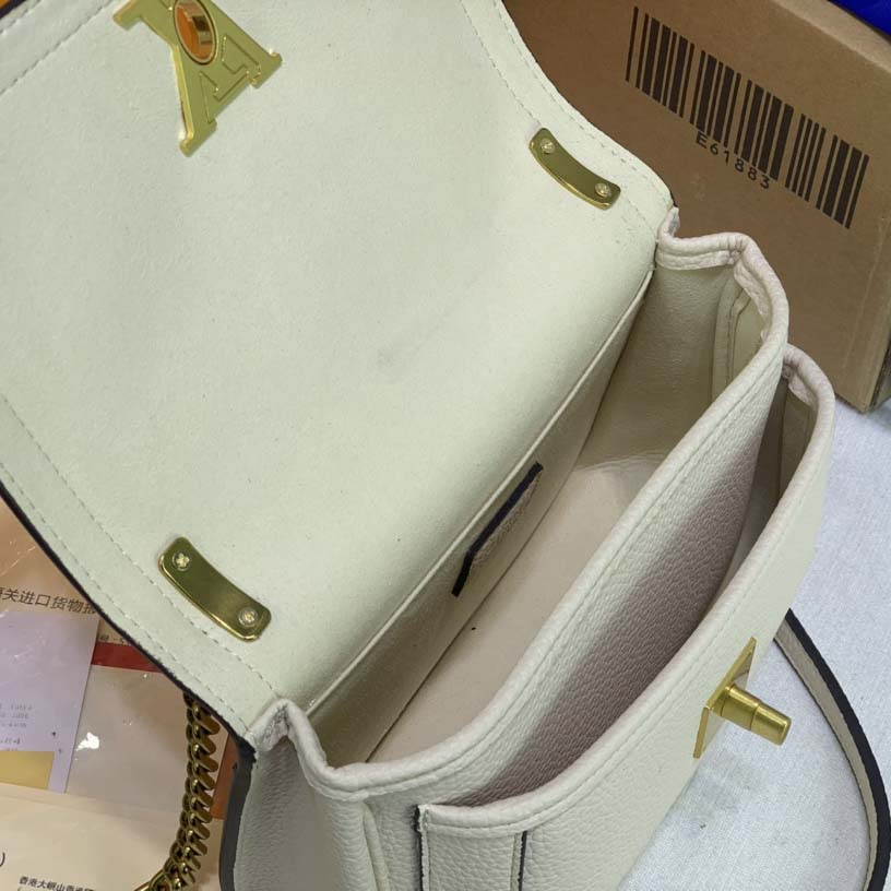 LOUIS VUITTON LOCKME Cadena PM Black/White/Pink-8