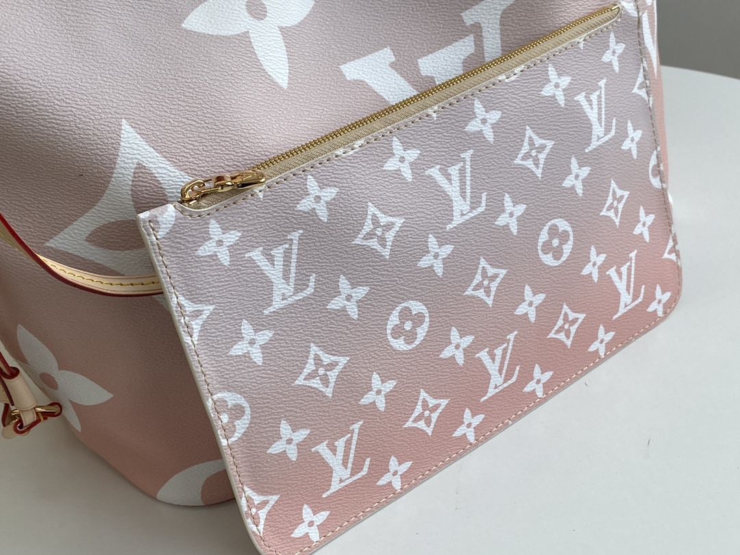 Louis Vuitton Hunfull Mm Blue/Pink/Mist-7