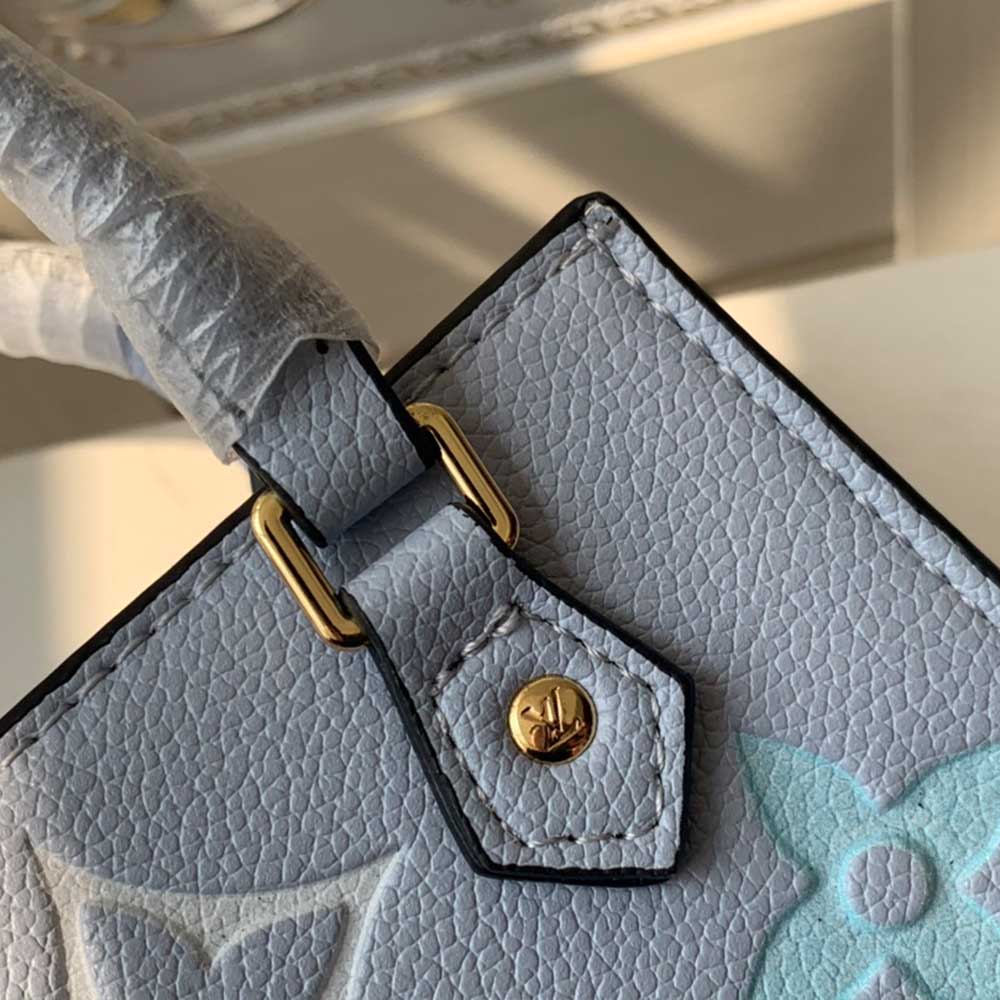 Louis Vuitton Petit Sac Plat M80449 Azul/Pink/Beige-4