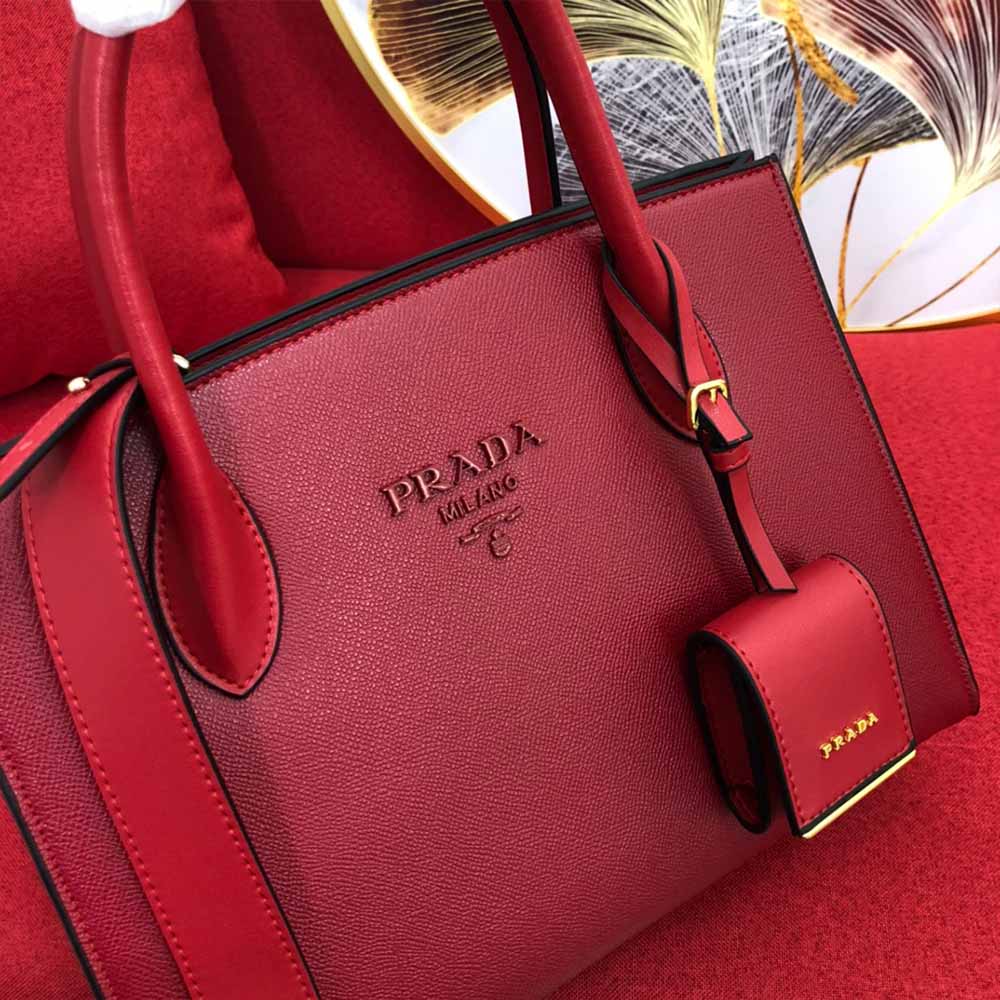 Bolsa Monocromática de cuero Saffiano de Prada Medium 1BA155 (66158) Vino-16