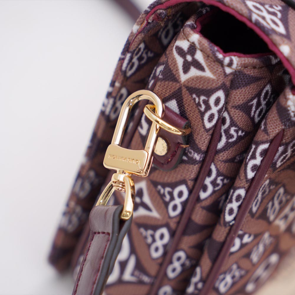 Louis Vuitton desde 1854 Pochette Metis M57272-5