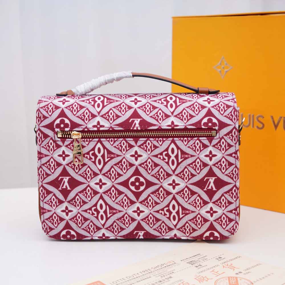 Louis Vuitton desde 1854 Pochette Metis M57272-9