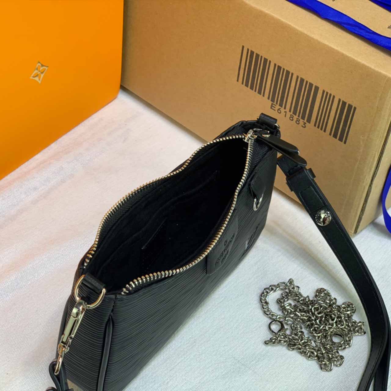Louis Vuitton Easy Pouch en Strap Black/Beige M80471/M80479-1