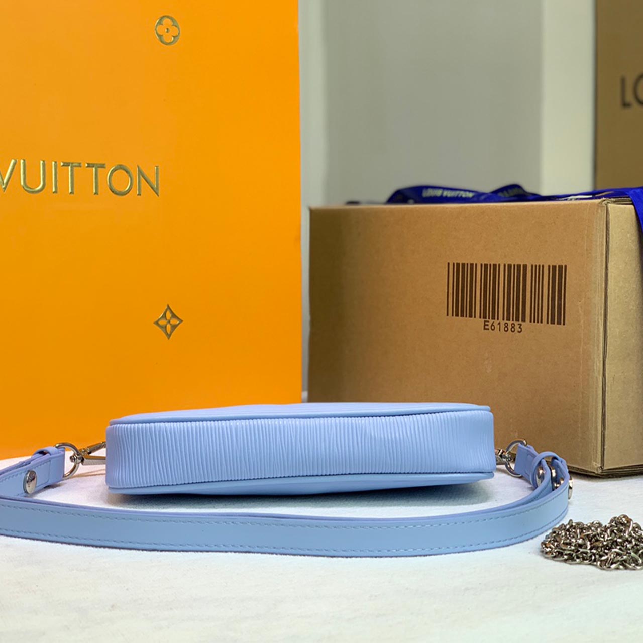 Louis Vuitton Easy Pouch en Strap Pink/Blue M80483/M80480-10