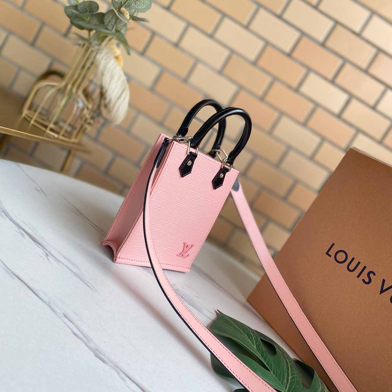 Louis Vuitton Petit Sac Plat M69441 Black/White/Pink-12