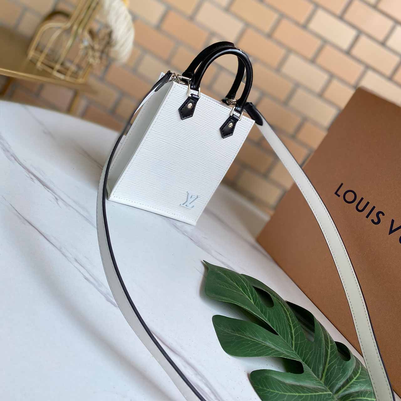 Louis Vuitton Petit Sac Plat M69441 Black/White/Pink-16