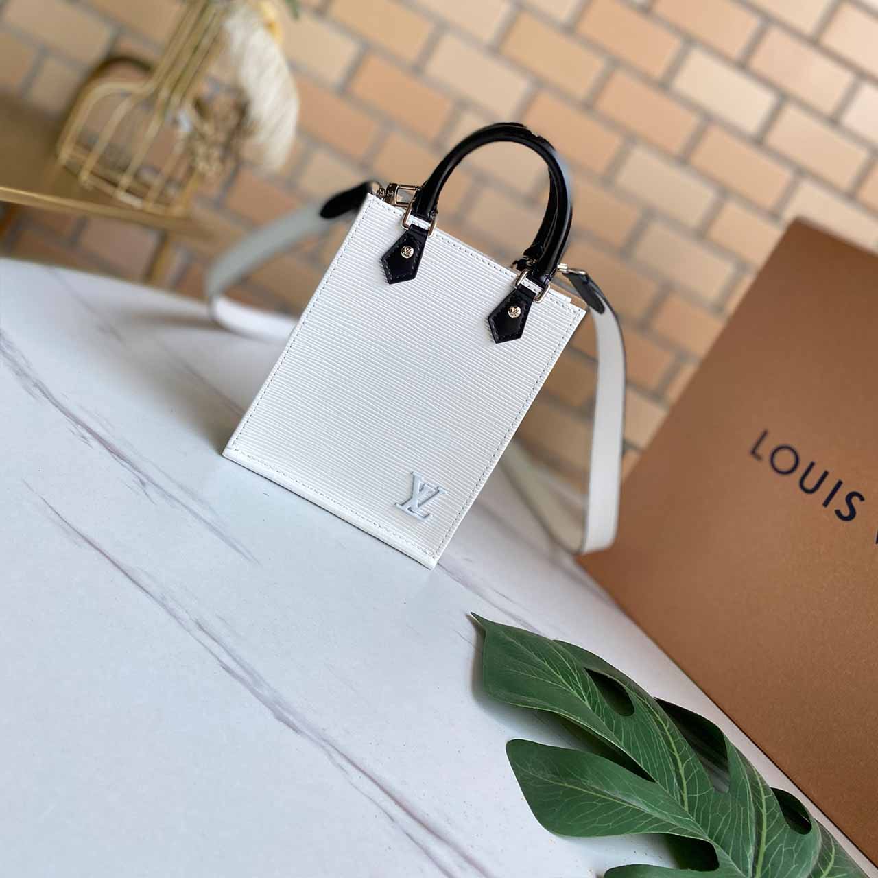 Louis Vuitton Petit Sac Plat M69441 Black/White/Pink-17