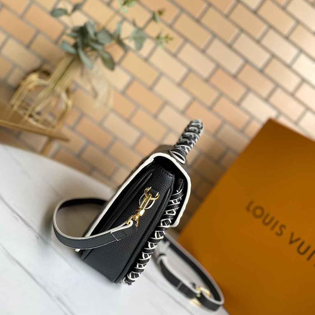 Louis Vuitton Pochette Metis M44881 Navy Blue/Beige-18