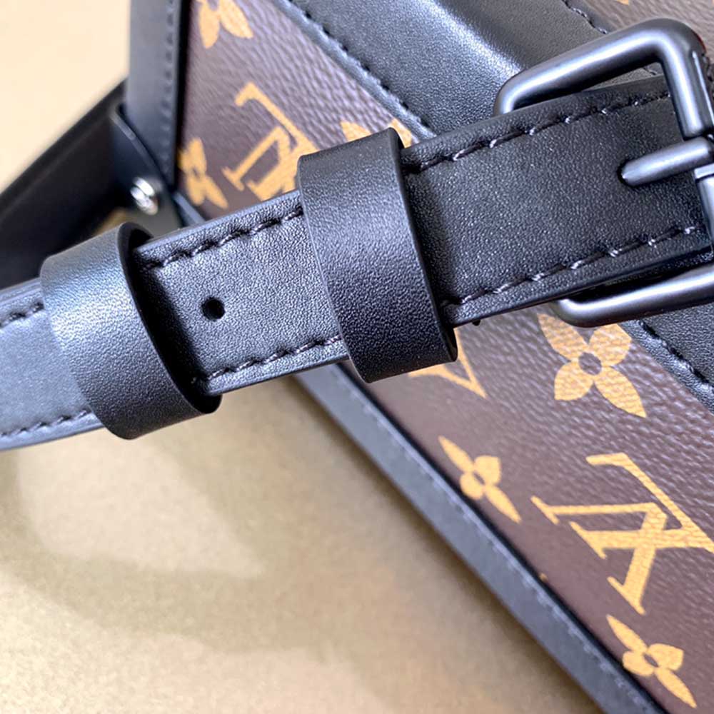 Louis Vuitton Soft Trunk M44730-3