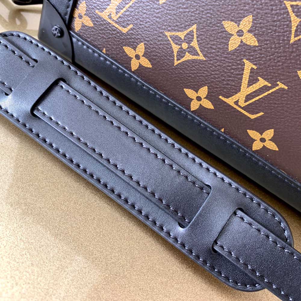 Louis Vuitton Soft Trunk M44730-4