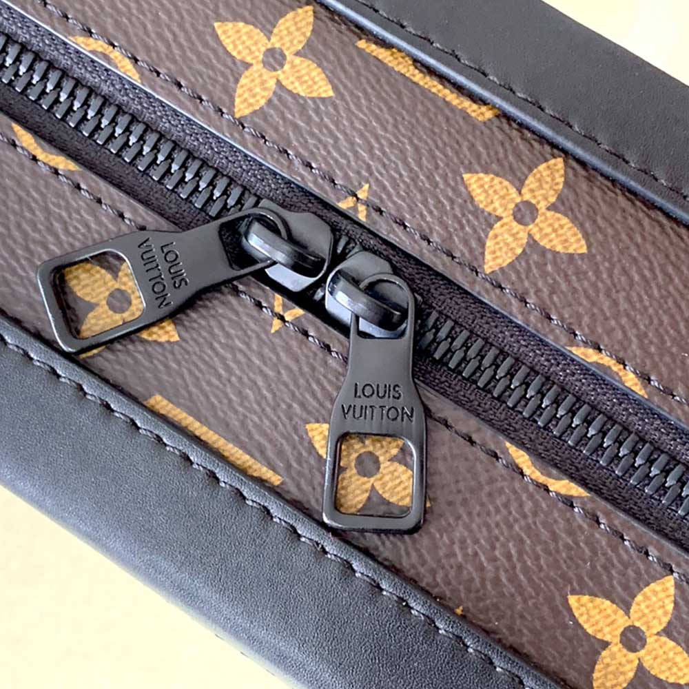 Louis Vuitton Soft Trunk M44730-6