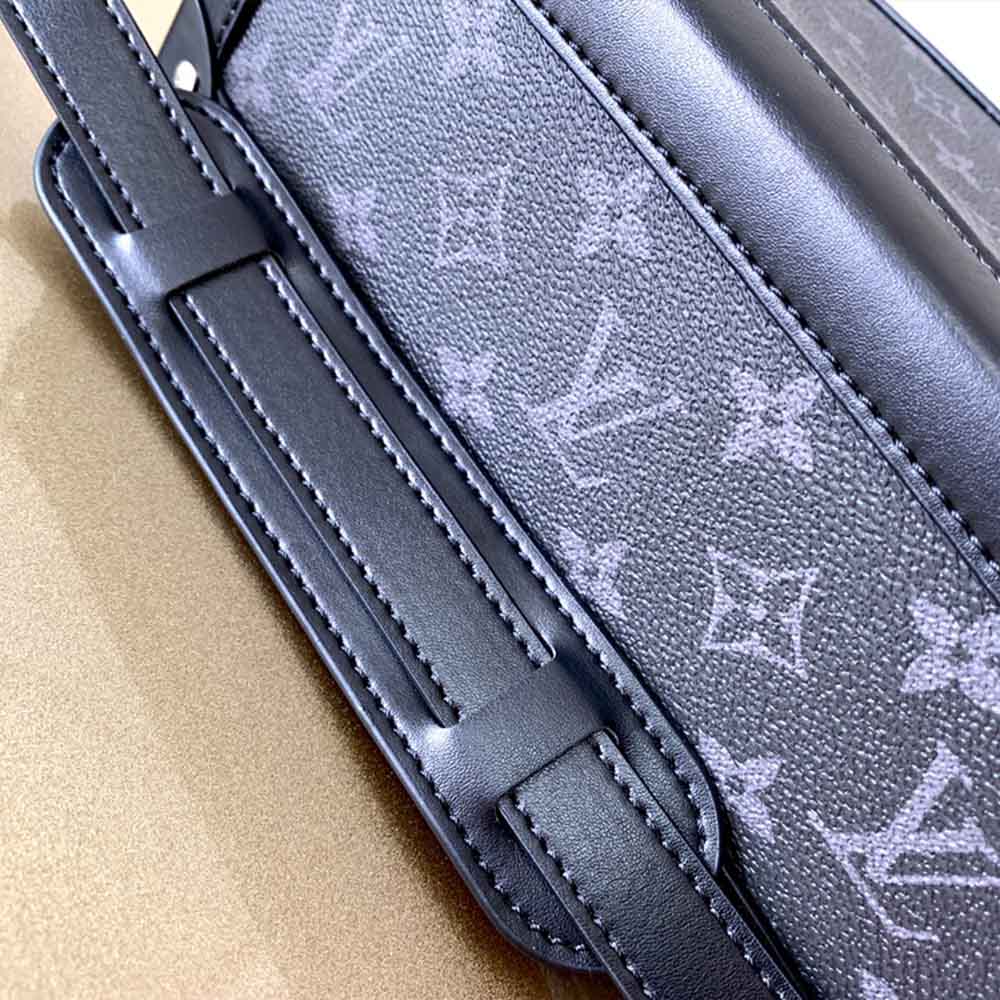 Louis Vuitton Soft Trunk M44730-14