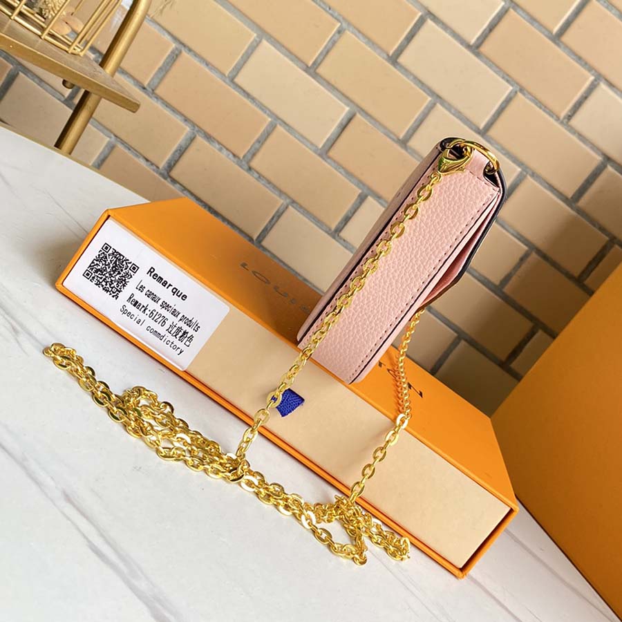 Edición especial de Louis Vuitton de Felicie Pochette-10