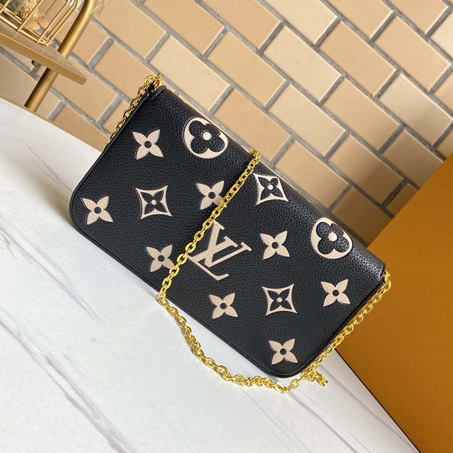 Edición especial de Louis Vuitton de Felicie Pochette-15
