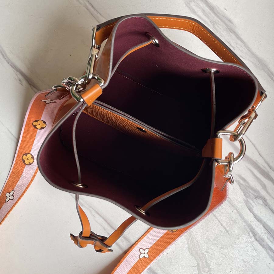 Louis Vuitton Neonoe Bb Blue/Beige/Orange-11