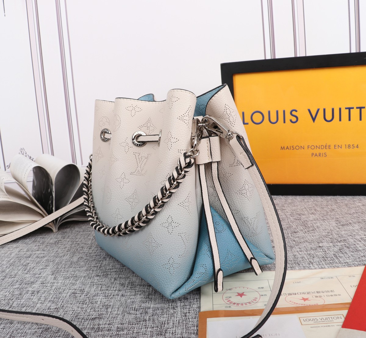 Louis Vuitton Adorable Bella Bucket Bolsa Pink/Blue-7