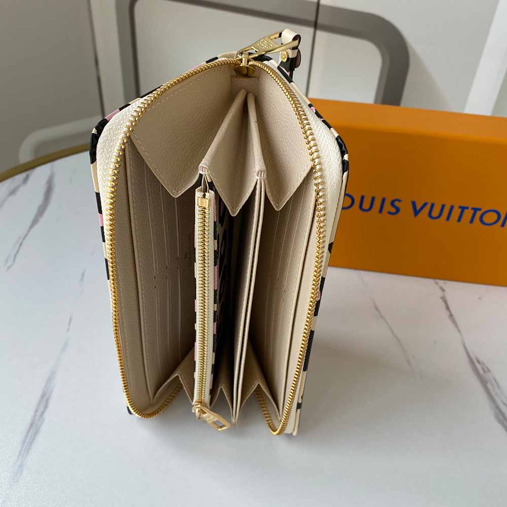 Louis Vuitton Leopard Zippy Wallet M80685-7