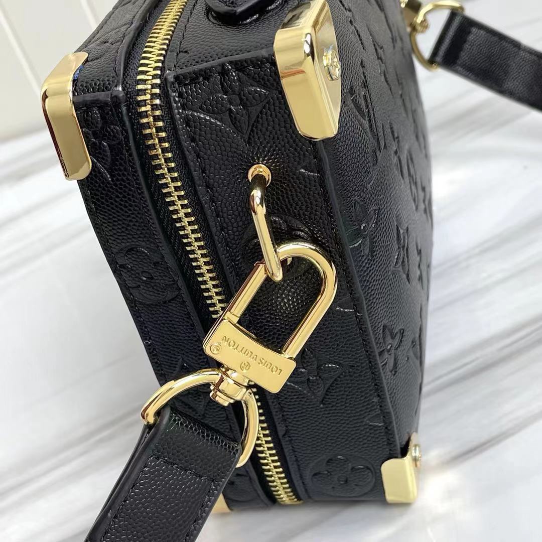 Louis Vuitton Collaboration Handle Trunk-3