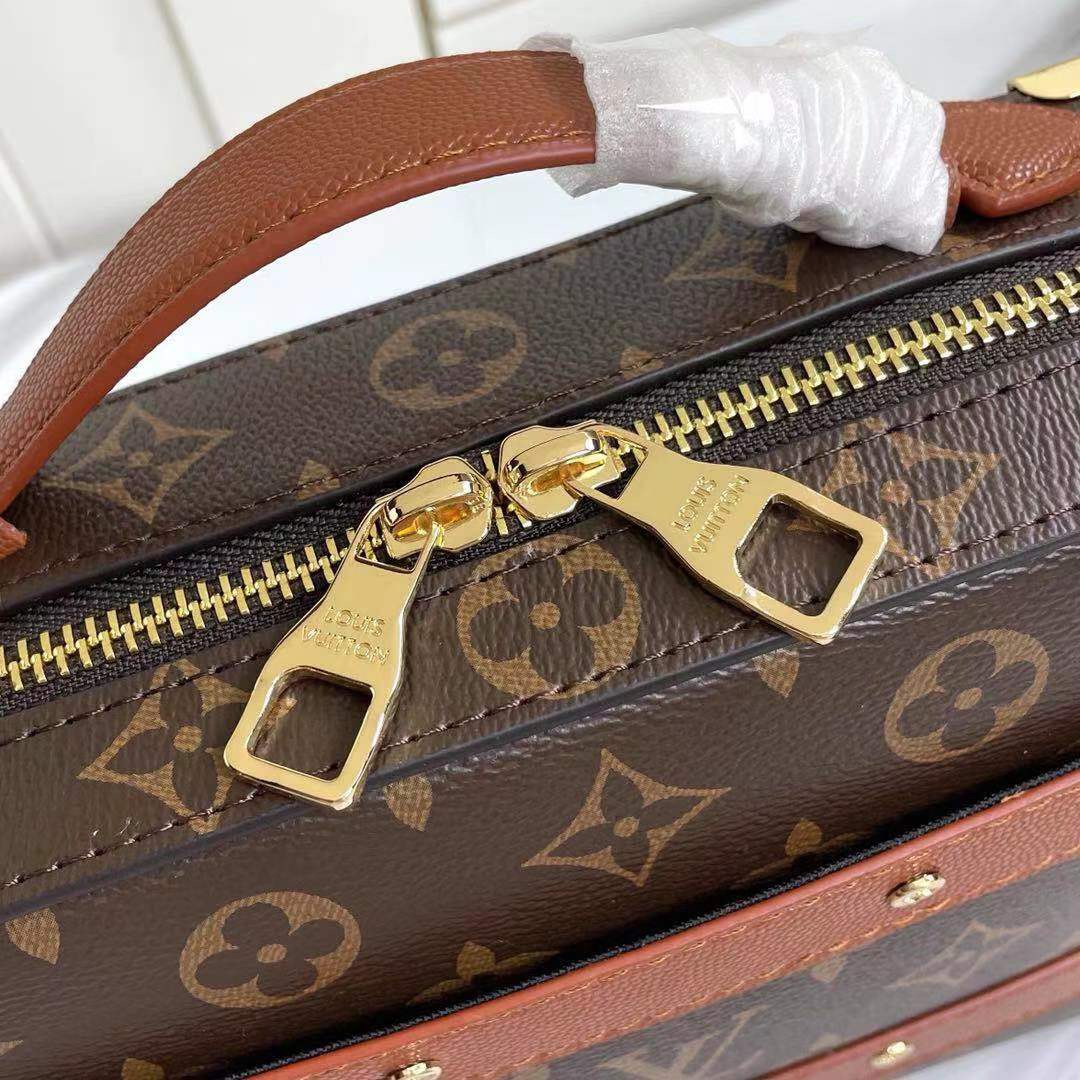 Louis Vuitton Collaboration Handle Trunk-9