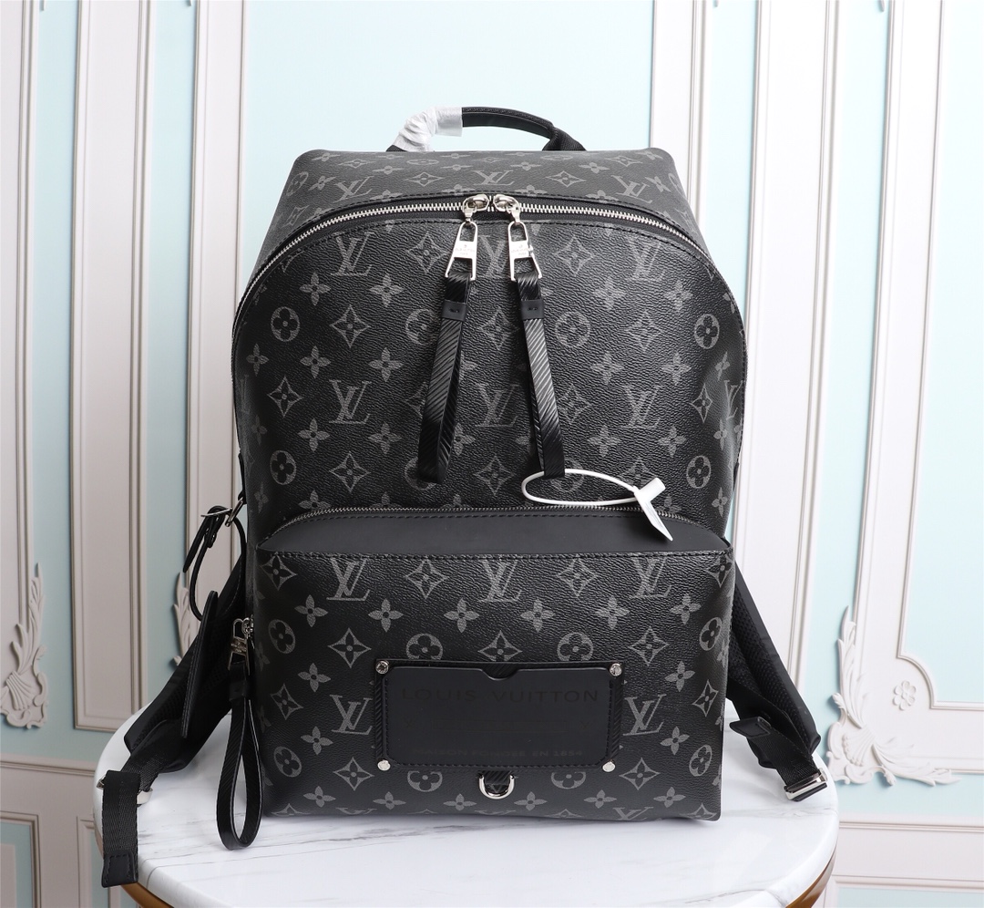 Louis Vuitton Discovery Backpack M45218-6