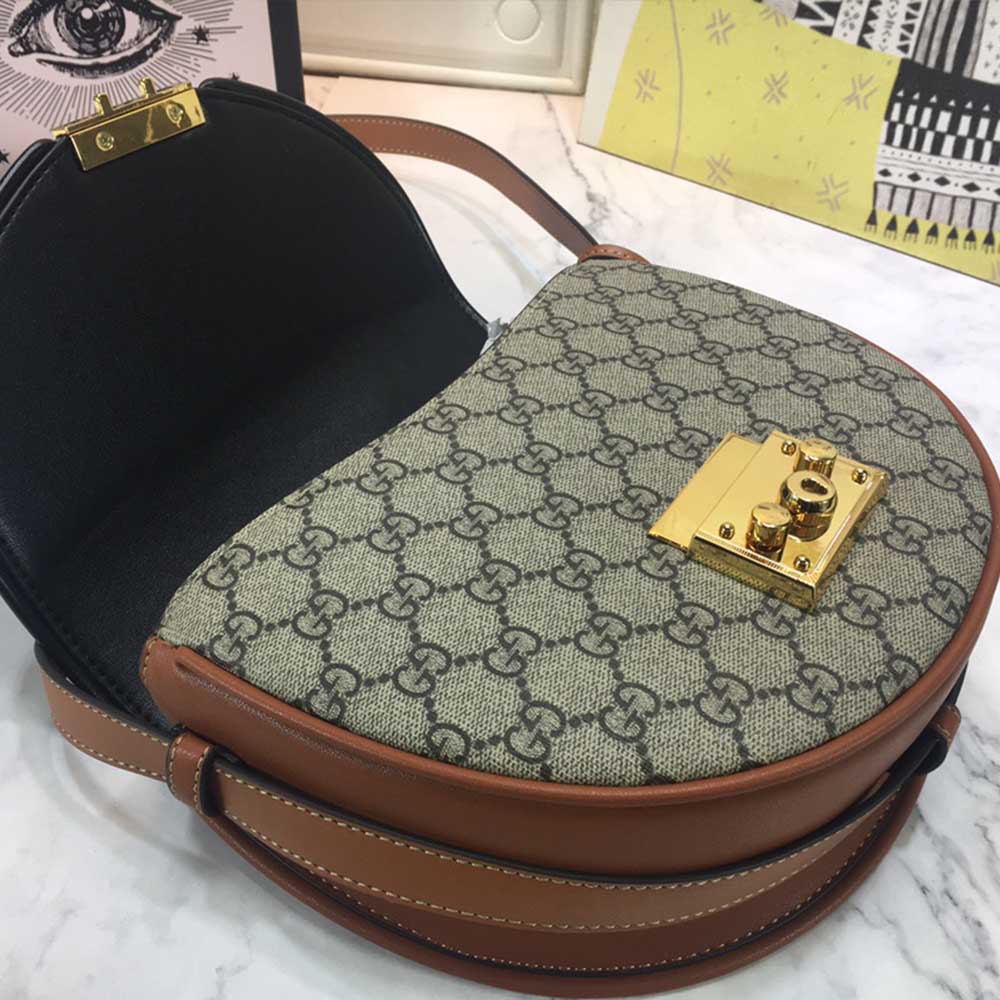 Bolso de hombro pequeño de Gucci 644524-2