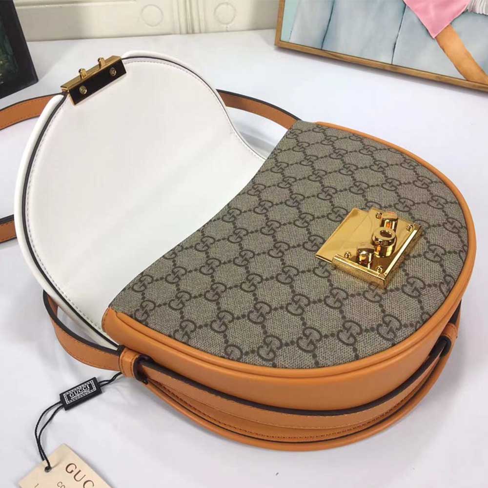 Bolso de hombro pequeño de Gucci 644524-13