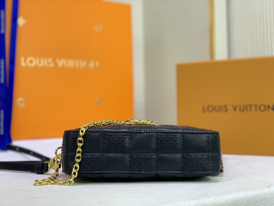 Louis Vuitton Toca PM HandBolsa- 4 colores-4