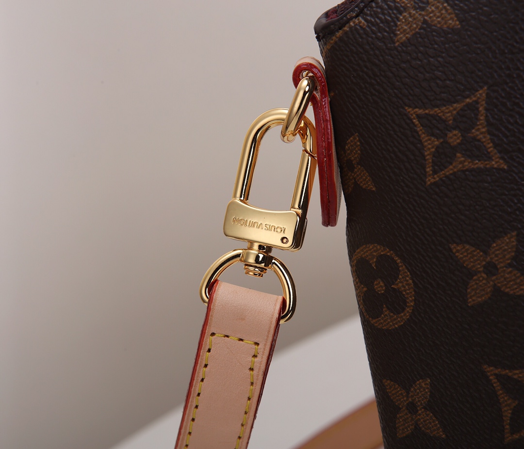 Louis Vuitton Aaa-Rivoli PM HandBolsa-4