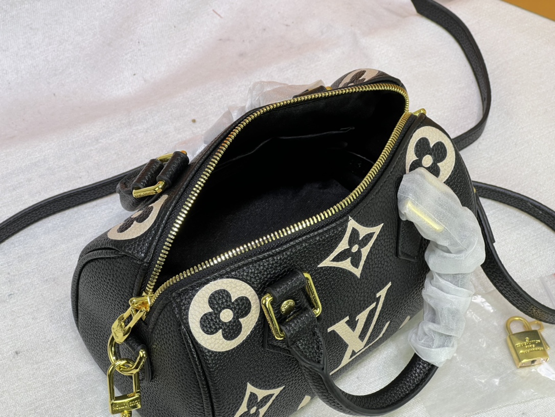 Louis Vuitton Speedy Bandouliere 20 M58953-12