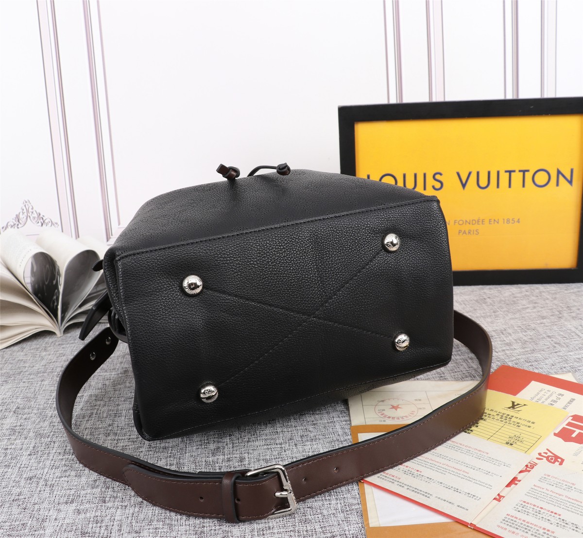 LOUIS VUITTON MURIA BACKET BACK- 5 COLORES-2