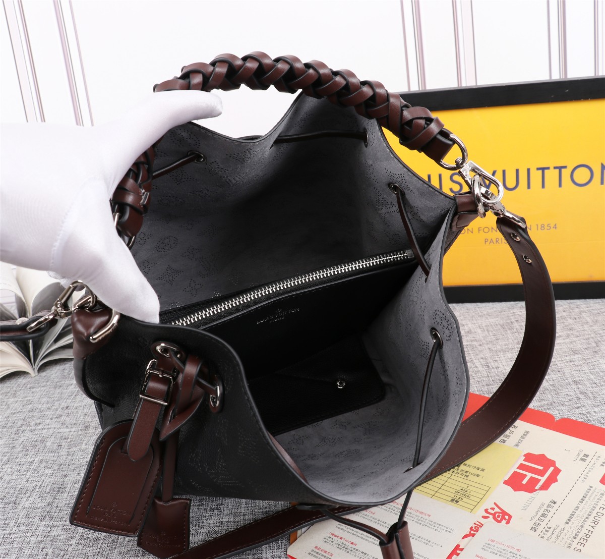LOUIS VUITTON MURIA BACKET BACK- 5 COLORES-3