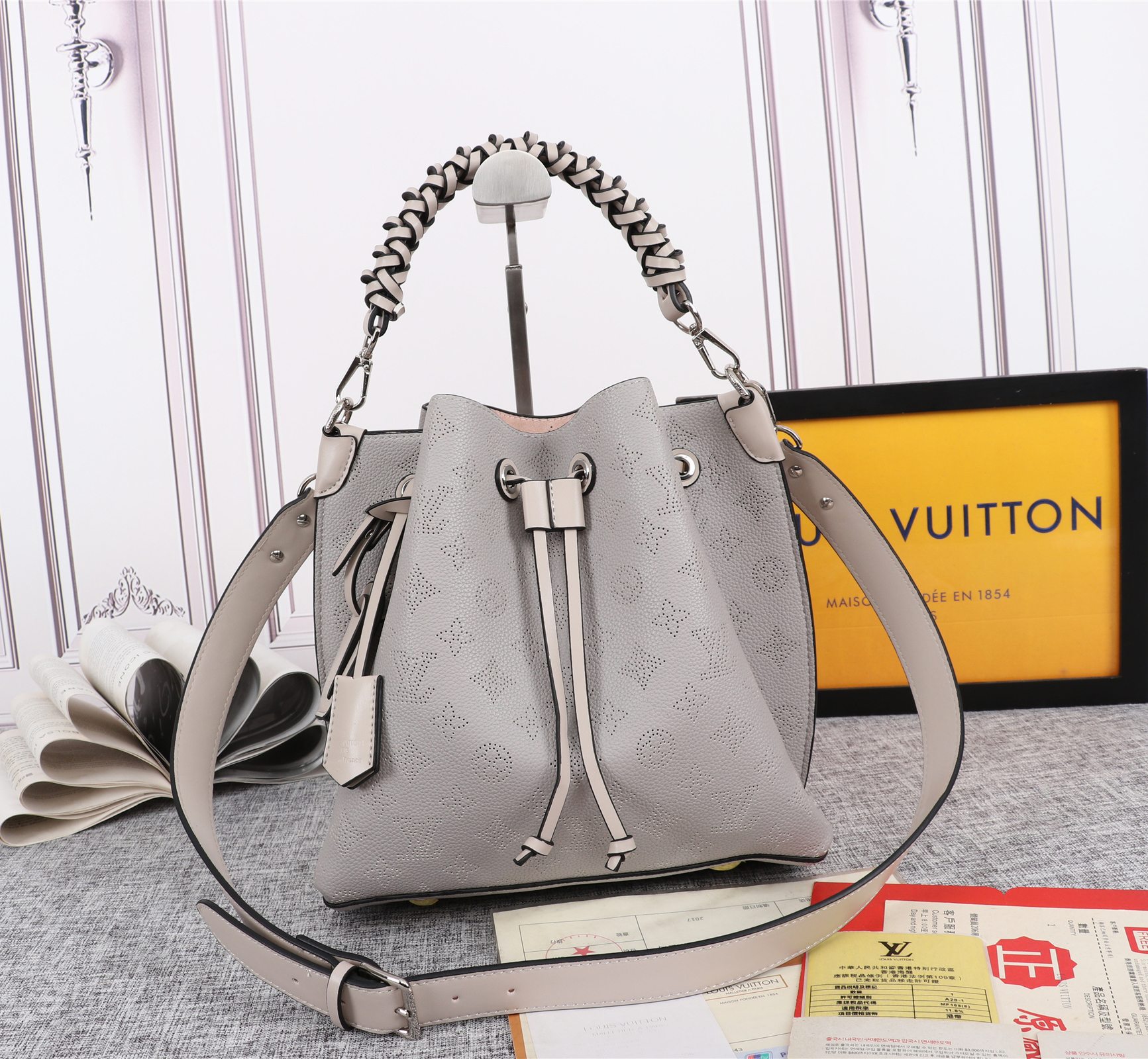LOUIS VUITTON MURIA BACKET BACK- 5 COLORES-4
