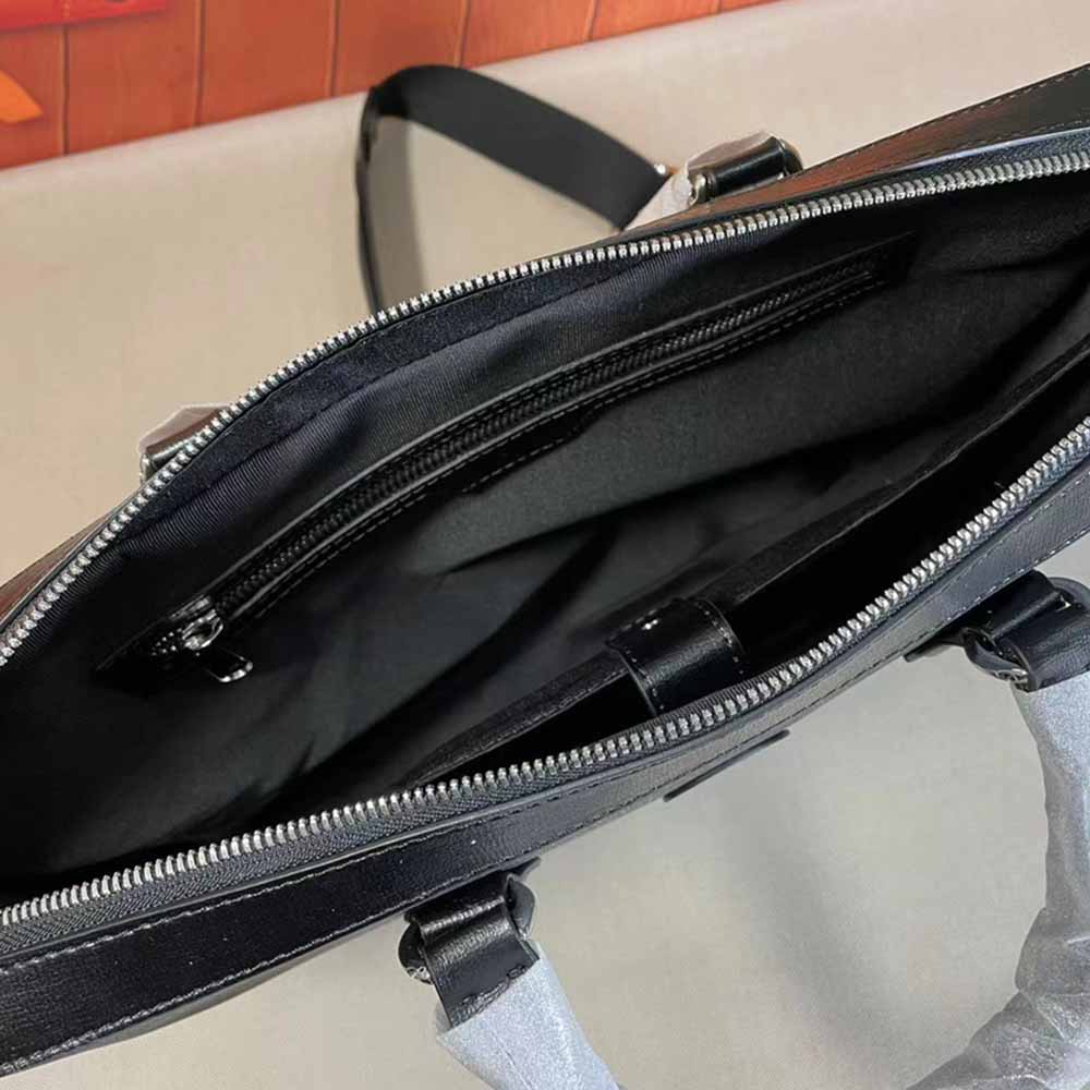 Caso comercial de Gucci con entrelazado G Black/Gray 674140-11