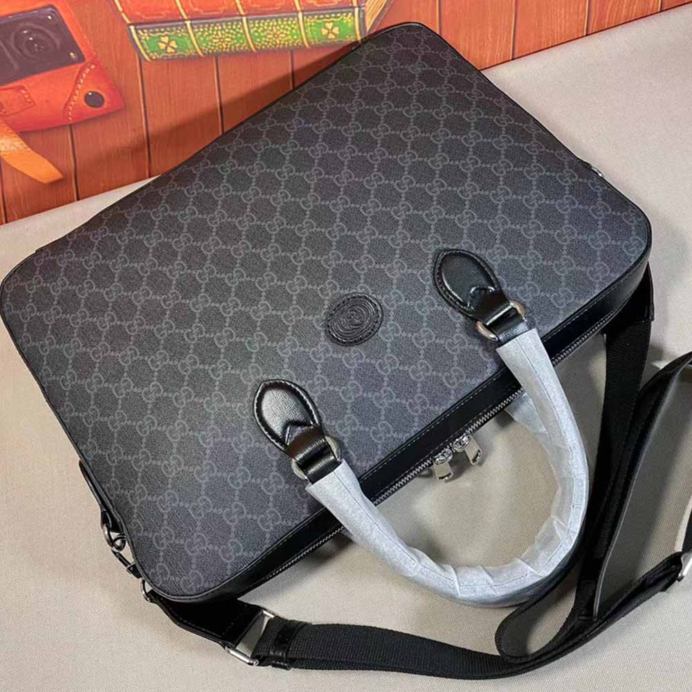 Caso comercial de Gucci con entrelazado G Black/Gray 674140-12