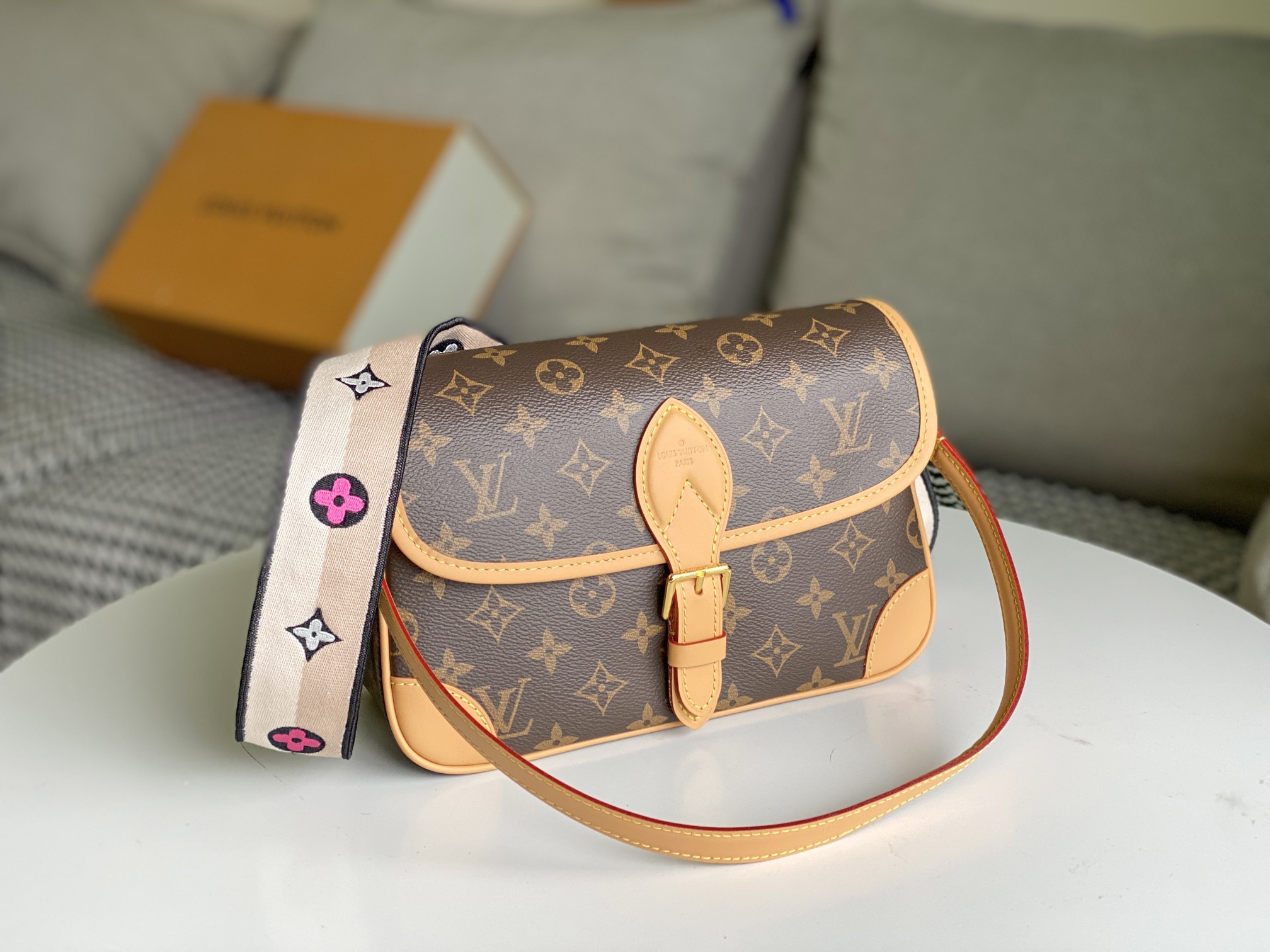 Louis Vuitton Diane M45985-1