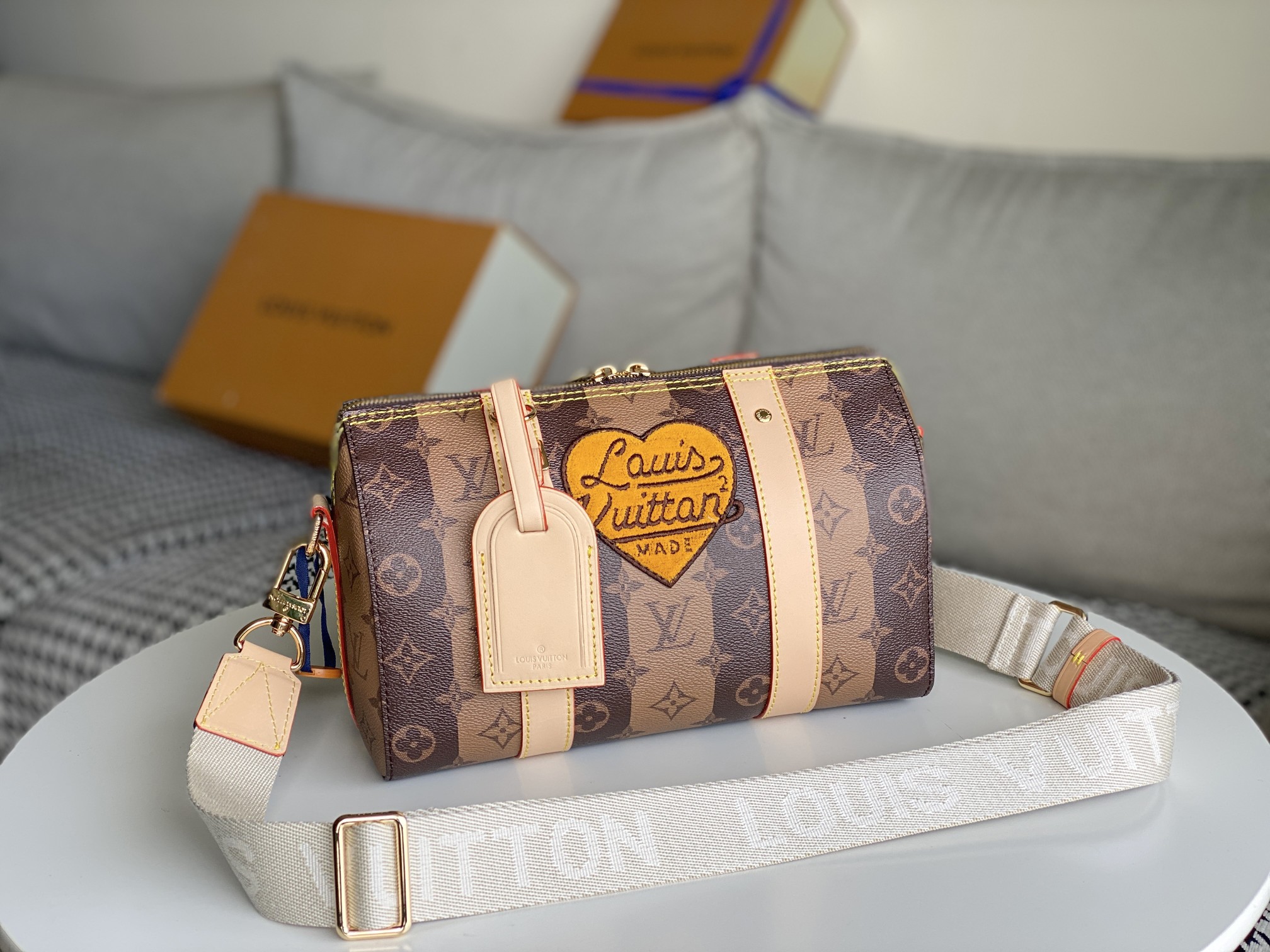 Louis Vuitton City Keepall M45963-1