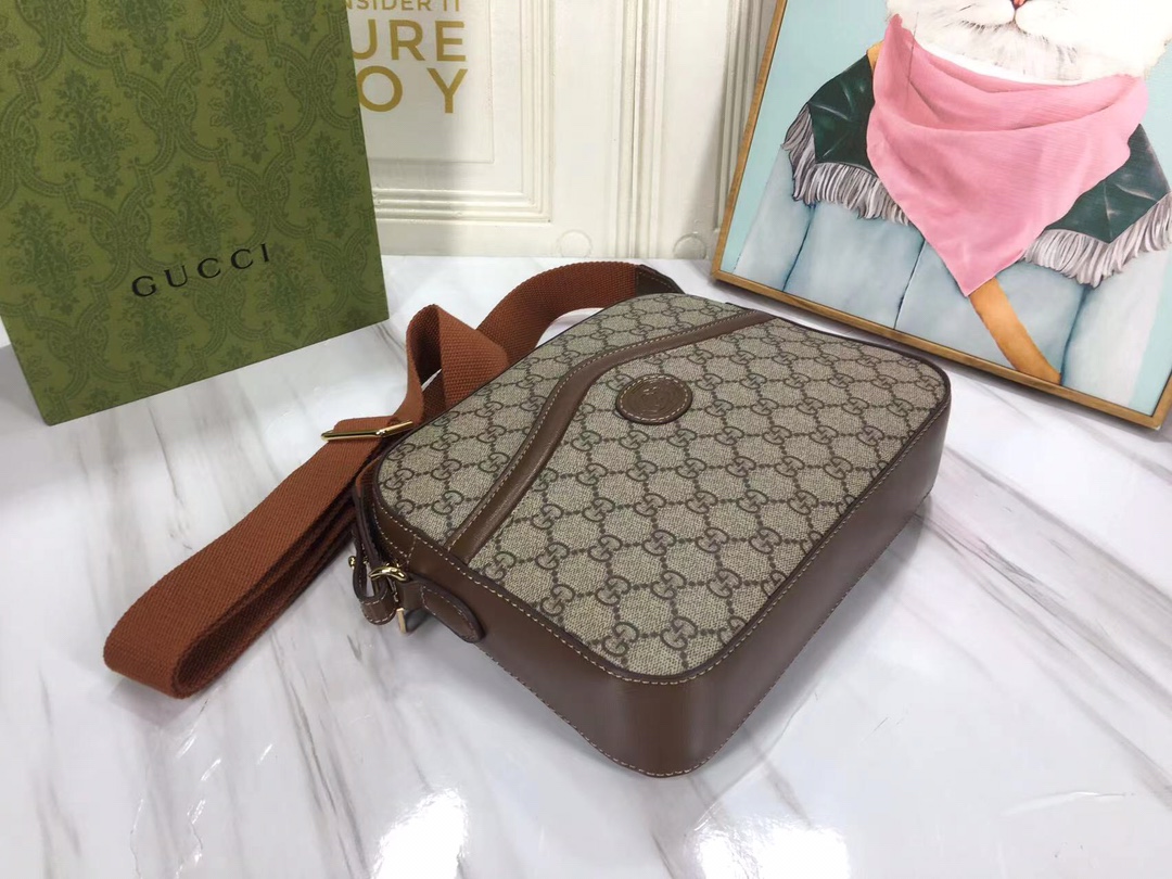 Bolsa de mensajero Gucci con entrelazamiento G 675891-5