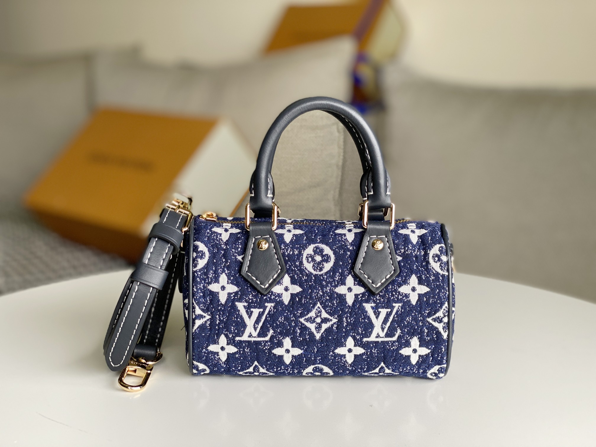 Louis Vuitton Nano Speedy M81213-11
