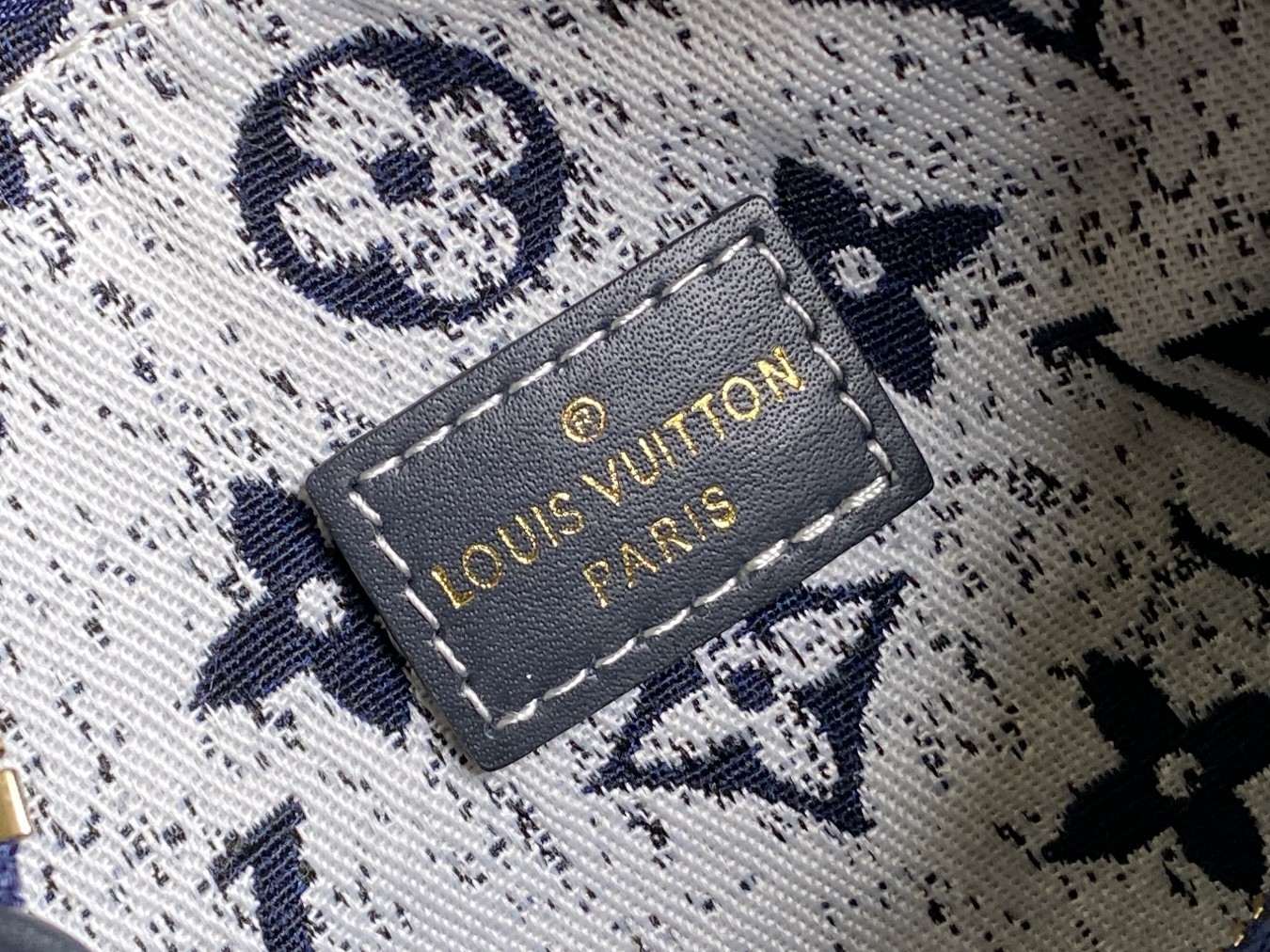 Louis Vuitton Nano Speedy M81213-17