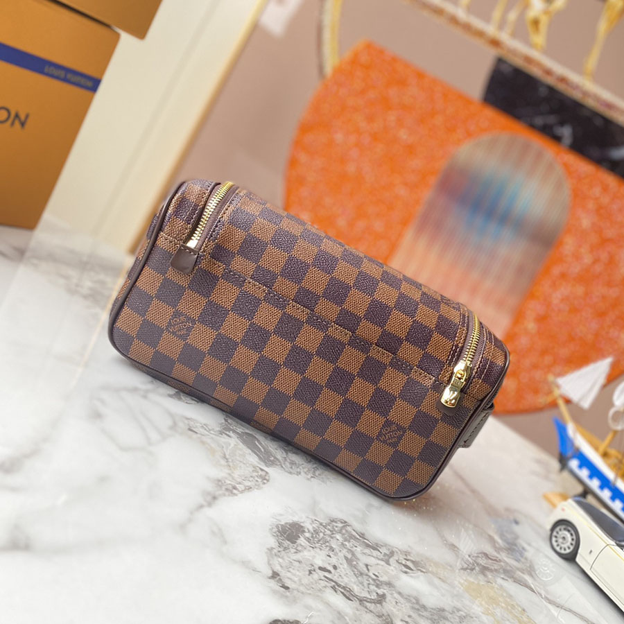Louis Vuitton Toiletry Pouch N47625-7
