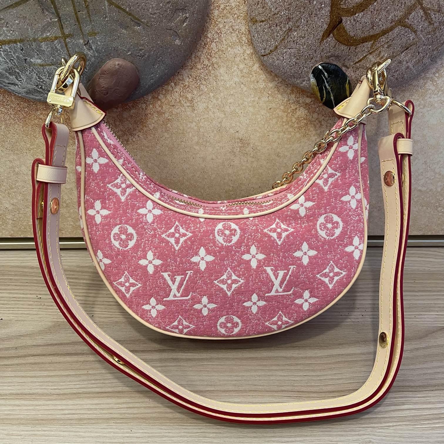 Bolsauette de Louis Vuitton Loop Bolsauette-3
